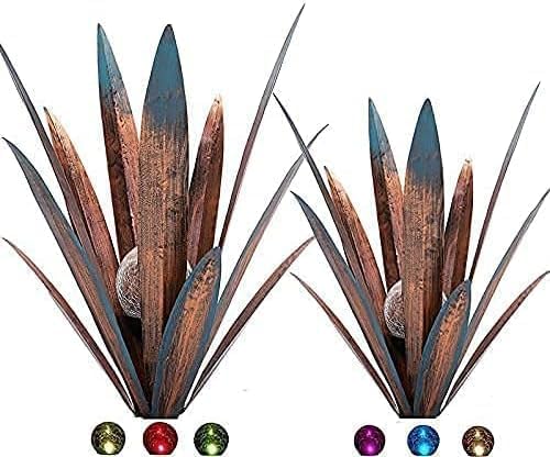 2 PCS Metal Agave Sculpture Decoration, Vintage Country Hand-Painted Sculpture DIY Metal Agave Plant, Home Garden Courtyard Lawn Outdoor Decoration (2PCS-LED)