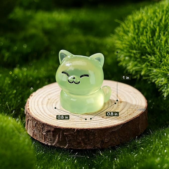 60Pcs Mini Cat Figurines Luminous Miniature Cute Resin Animals Glow in The Dark Tiny Cat to Hide Landscape Decoration Resin Figures DIY Accessories Ornament Craft Party Cake Topper