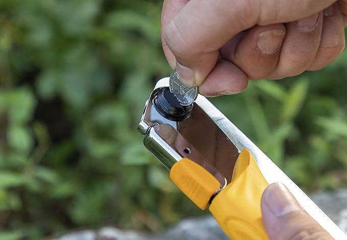 Hand Folding Pruning Saw 8 Inch Wood Tree Saw Japanese Pull Saw Razor Teeth Saw for Bone Wood Camping Backpacking Trimming Bushcraft Hunting, SK-5 Steel Blade with Non-Slip Rugged Handle.