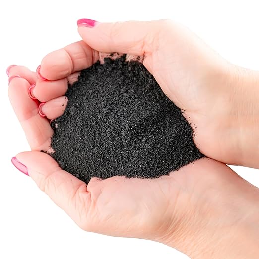 Premium 12-0-0 Organic Blood Meal Fertilizer by Gardenera - All-Natural Plant Food Source of Nitrogen for Organic Gardening, Flowers, Vegetables, Trees & Shrubs - 4 Quart