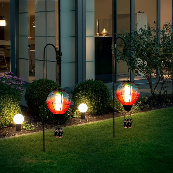 Solar Hot Air Balloon Lantern with Flame Flickering LED Glass Hot Air Balloon Solar Lanterns Outdoor Waterproof Hanging Lights for Patio,Porch,Yard,Garden Decor Mother Day Gifts for Women