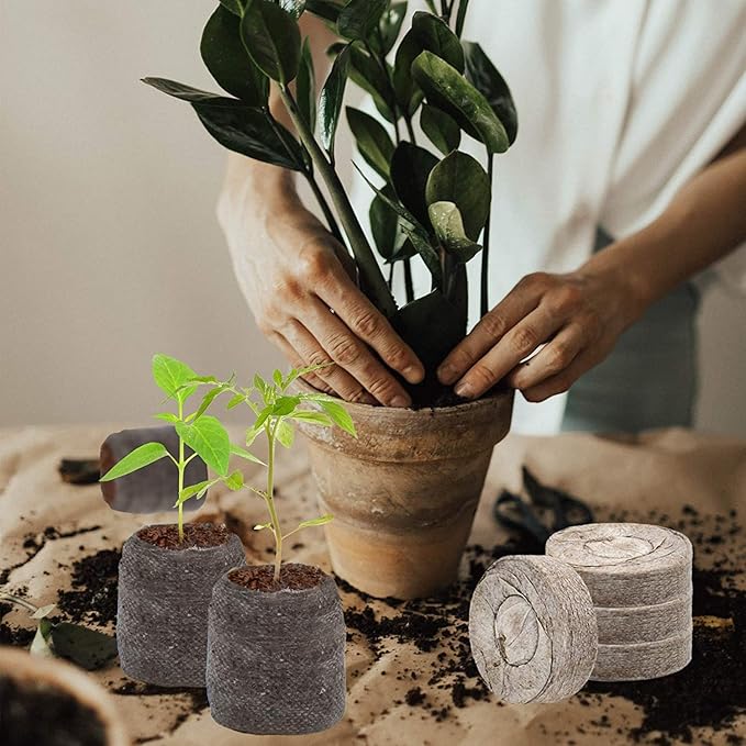 ZeeDix 200 Pcs 40mm Peat Pellets for Seedlings, Compressed Seed Starter Soil Dirt Pods Plugs Peat Moss Pellets Soil Pellets for Seed Starting, Gardening, Planting Flowers Herbs and Vegetables