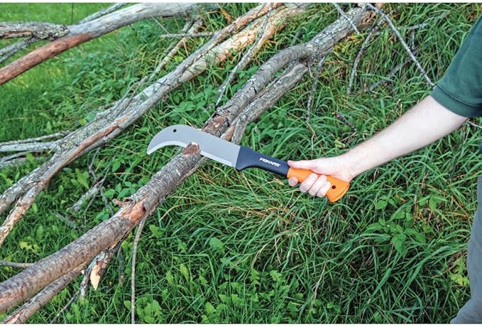 Fiskars 9" Brush Axe with Safety Sheath - Fixed Handle -Curved Blade Branch Chopping Axe - Yard and Garden Tools - Black/Orange