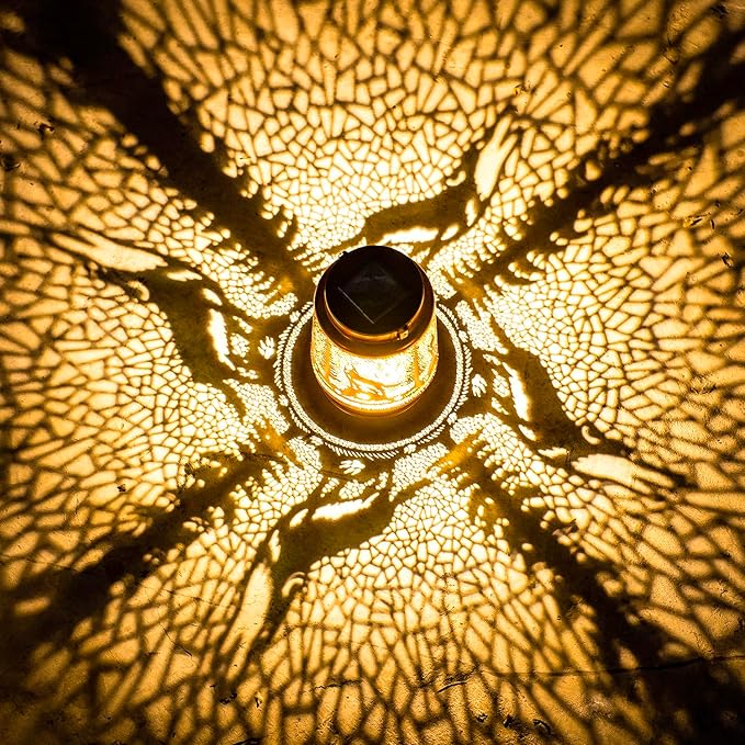 Wolf Solar Lanterns Outdoor Waterproof Hanging Solar Lights Wolf Gifts for Women Men Metal Decorative LED Wolf Lanterns for Garden Decor,Yard,Patio,Lawn,Tabletop,Pathway,Landscape