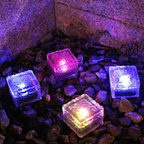 Solar Glass Brick Light - Crystal Brick Stone - Garden Solar Ice Cube Charming Glass Brick Lights Colour Change LED Garden Courtyard Pathway Patio Pool Outdoor Decoration Christmas(RGB 4PCS)