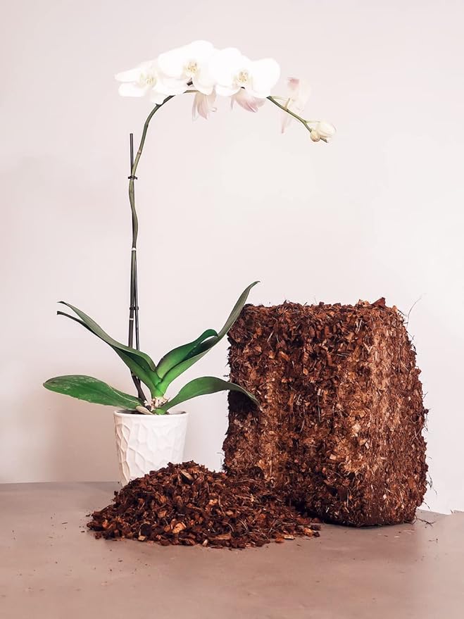 Coco Coir Chips 4-Pack Envelor 2.4 Cu. Ft. Compressed Coconut Coir Bricks 10 lb. Natural Substrate for Indoor Outdoor Coco Chips for Plants Orchid Bark Coco Coir Brick Plant Soil Indoor Potting Mix