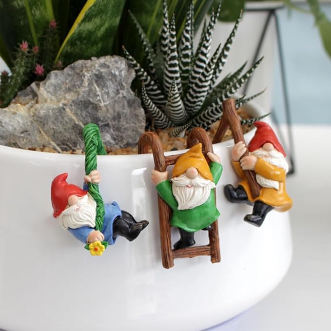 Set of 3 Cute Climbing Gnome Figurines Flower Pot Hugger, Resin Hanging Gnomes Statue Outdoor Decor Fence Ornaments for Patio Lawn Garden Yard