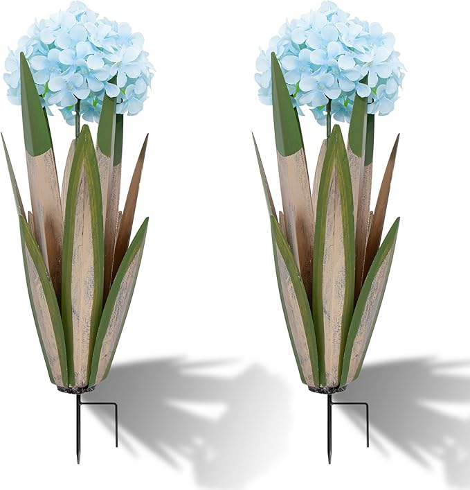 Large Metal Agave Plant, 2 Pack Big Tequila Rustic Sculpture witn Hydrangea, Rustic Metal Agave Plants Garden Lawn Home Ornaments, for Yard Stakes, Garden Figurines, Outdoor Patio (2 Blue Hydrangea)