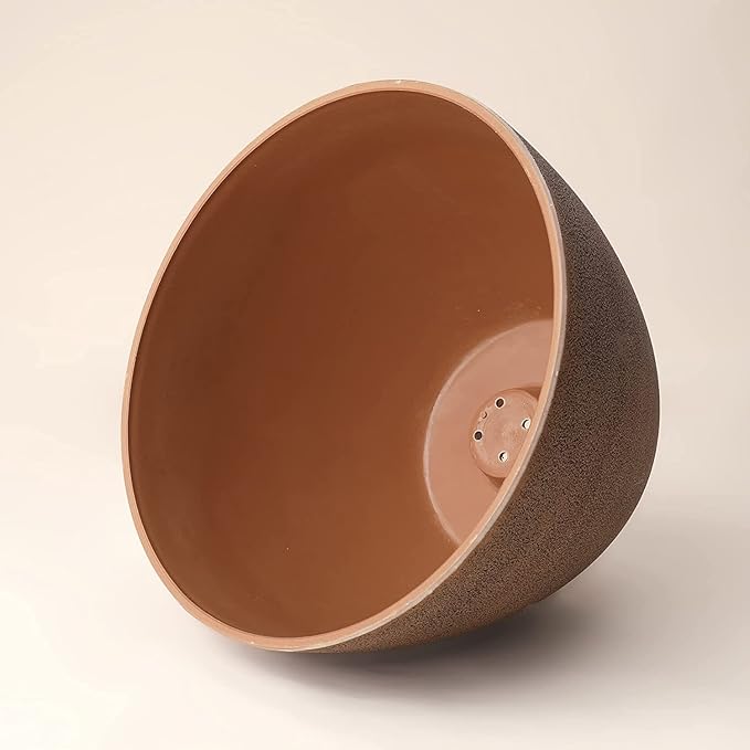 LA JOLIE MUSE Flower Pots Outdoor Garden Planters, Indoor Plant Pots with Drainage Holes, Plastic, Terracotta, Set 2 (11.3 + 11.3 Inch)