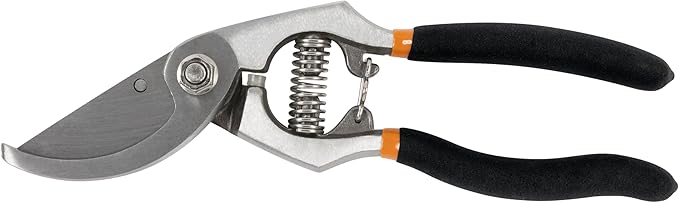 FISKARS® Forged Steel Bypass Pruner - Ultra-Durable, Ergonomic Design for Comfortable Use while Gardening - Cut and Prune Stems and Light Branches up to ¾” diameter - 375 Years of Quality
