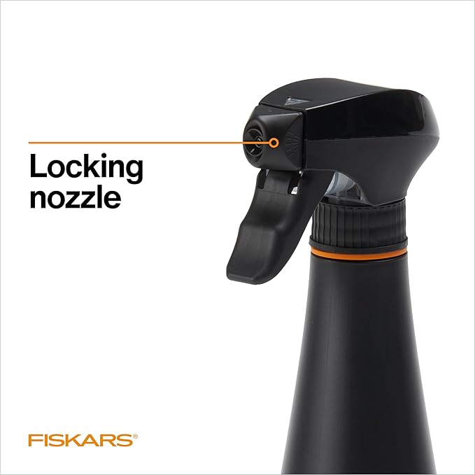 Fiskars Plant Mister Spray Bottle (10 oz), Fine Mist for Indoor or Outdoor Gardening and Delicate Houseplants, Made with Lightweight and Durable Recycled Plastic