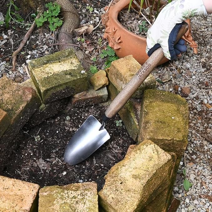 Spear & Jackson 5010TR Traditional Stainless 12" Handle Trowel