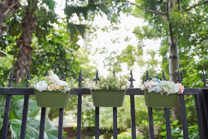 Dahey Metal Iron Hanging Flower Pots for Railing Fence Hanging Bucket Pots Countryside Style Outdoor Planter Window Flower Plant Holder with Detachable Hooks Home Decor,Green,3 Pcs