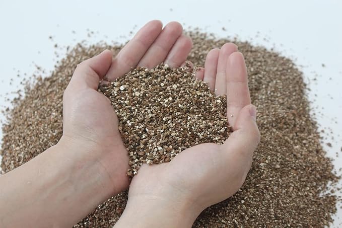 2QT Organic Vermiculite, Horticultural Vermiculite for Plants, Soil for Potted Plants, Vermiculite Coarse Hydroponic for Succulent Orchid Gardening Reptiles