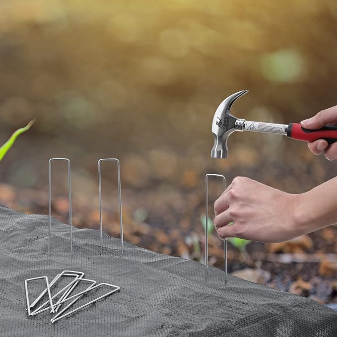 HongWay 420 Pack Landscape Staples 6 Inch 11 Gauge Stakes, Galvanized Garden Staple U-Shaped Pins and Landscaping Staples for Sod Anchoring Landscape Fabric Irrigation Tubing