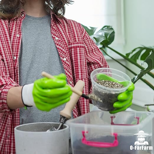 Organic Vermiculite 10 qt by Doter, Increases Water and Nutrient Retention and Aerates The Soil, Perfect for Root Cuttings, Seed Germination, Arranging Flowers, and Bedding for Invertebrates