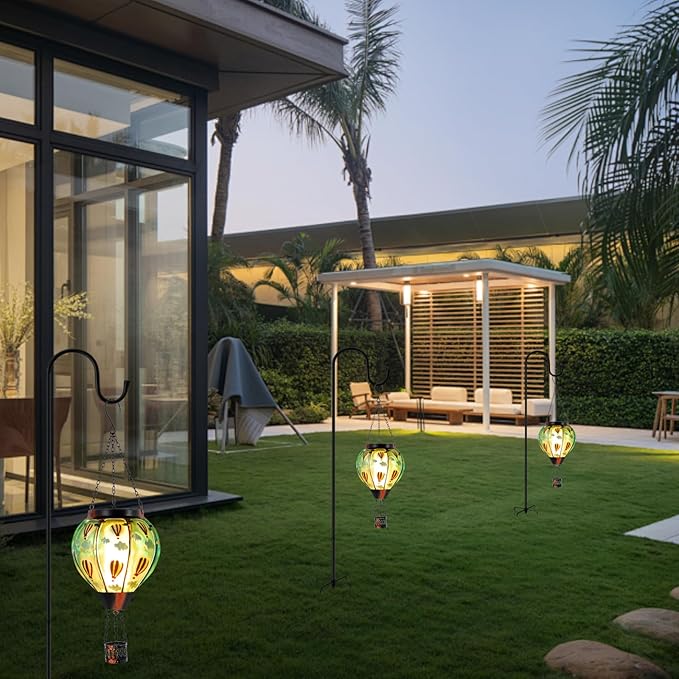 Solar Hot Air Balloon Lantern Flickering Flame, Sky Blue Glass Hot Air Balloon Solar Lantern Outdoor Waterproof, Decorative Hanging Hot Air Balloon Solar Light for Outside Garden Patio Yard