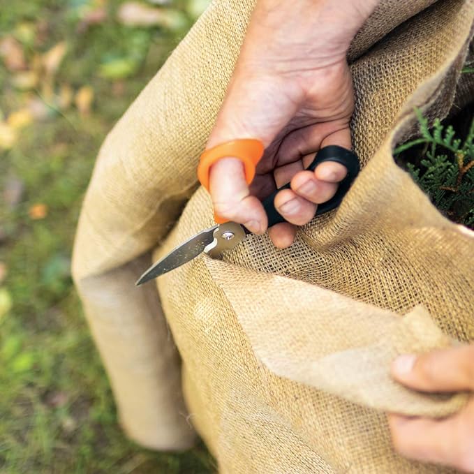 Fiskars Garden Scissors, 7-in-1 Garden Shears Multi-Tool with Sheath, Great for Plant Trimming, Cutting Nursery Pots, Bags, and Wire