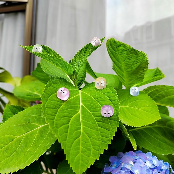 6pcs Plants Magnets Tiny Plant Safe Magnets Miniature Figurines, Fairy Garden Supplies House Plant Leaf, Key Holder Decorative (6 Dust Bunnies)