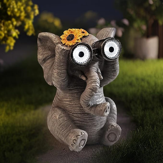 Outdoor Solar Garden Statues, Funny Garden Decor Statue - Resin Animal Statues Decor with Binoculars, Outdoor Solar Statues for Patio Decor, Unique Garden Gifts for Women.