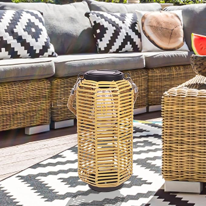 Solar Lantern Outdoor Hanging Lights, Rattan Lantern Waterproof with Twine Handle, Bright Solar Outdoor Lights with Edison Bulb for Garden Patio Yard Tabletop Decoration