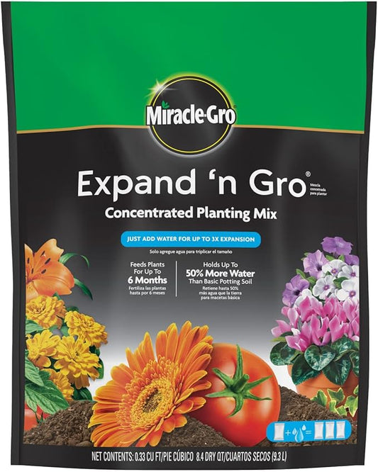 Miracle-Gro Expand 'n Gro Concentrated Planting Mix, Just Add Water for up to 3X Expansion, For Container and In-Ground Use, .33 cu. ft. Expands up to 1 cu. ft.