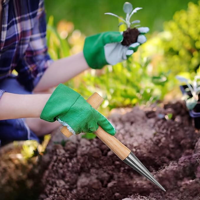 Manual Lawn Coring Aerator Tool, Plug Coring for Compacted Soils, Grass Aerators for Small Yards, Gardening Hand Tools, Aerator Lawn Tool for Loosen Soils -37 Inches（Black）