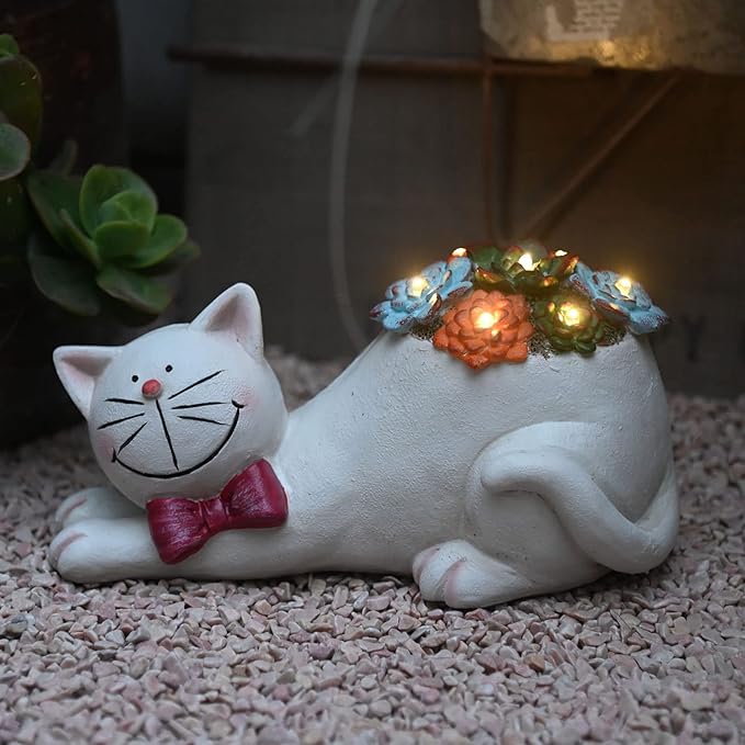 Cat Garden Figurines Outdoor Decor Solar Statue with LED Lights for Patio Lawn Yard Art Decoration Housewarming Garden Gift