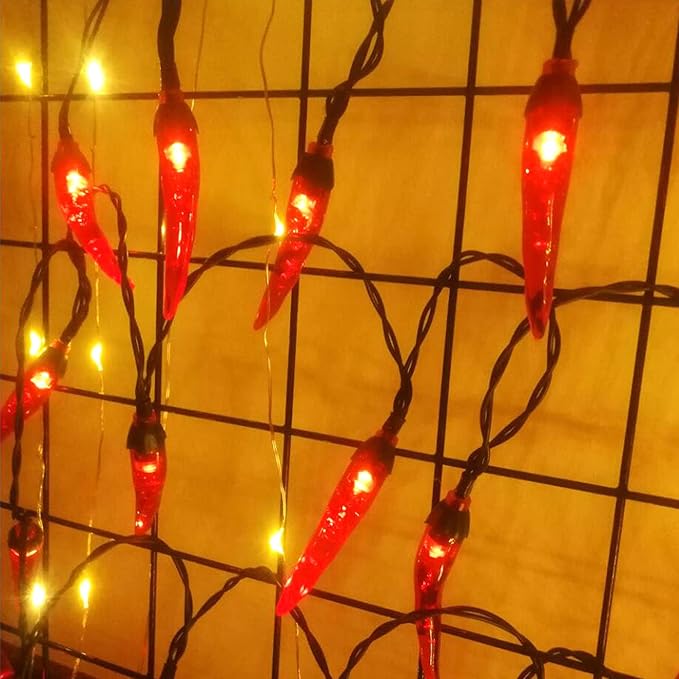 Solar Red Chili String Lights, 30 LED Chili Shape Fairy String Lights Solar Operated String Lights for Wedding, Chinese New Year,Spring Festival,Party Decoration,Christmas