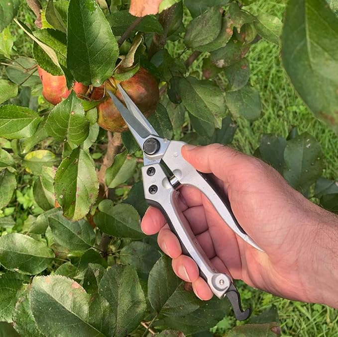 Kings County Tools Flower and Fruit Pruner | 2-1/2" Thin Sharp Blades | Precision Pruning and Cutting | Spring-Loaded Snap Catch
