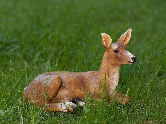 XTAPAN Resin Doe Statue Figurines Female Deer Animal Sculpture Gift Home Decor,Office or Outdoor Garden Statue Woodland Decoration