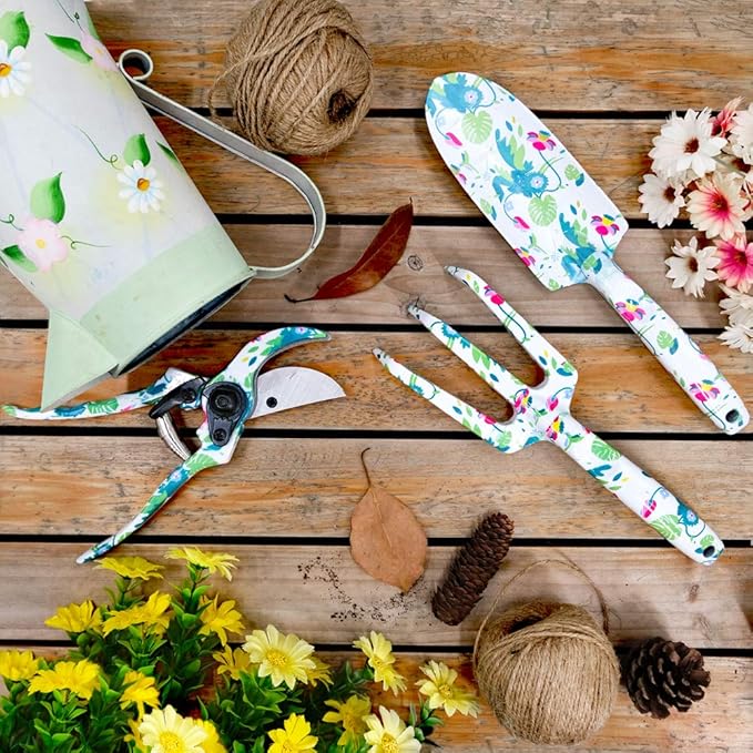 Gardening Gifts for Women,3 PCS Floral Print Gardening Tools Include Hand Rake,Pruner and Trowel, Exquisite Packaging Garden Gifts for Mom and Ladies