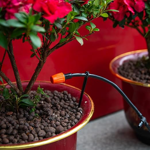 CHANGE MOORE 250 Pcs Drip Irrigation Stakes Universal Drip Tubing Hold Stakes, Plastic Garden Water Pipe Support Drip System Parts, Securing Pegs for Drip Irrigation Line,Greenhouse