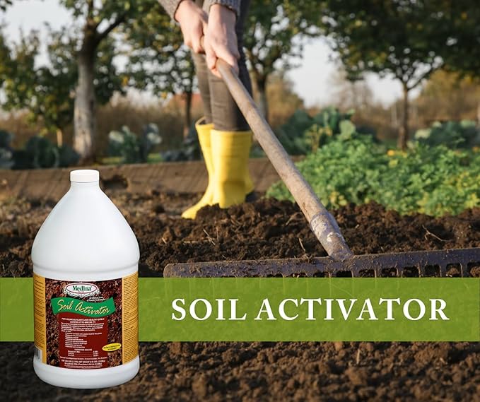 Medina Liquid Soil Activator - Liquid Fertilizer for Indoor & Outdoor Plants - Promotes Root Growth, Balances Soil Compaction - Ideal Plant Food for Houseplants - Covers up to 4000 Sq. Ft. - 1 Gal
