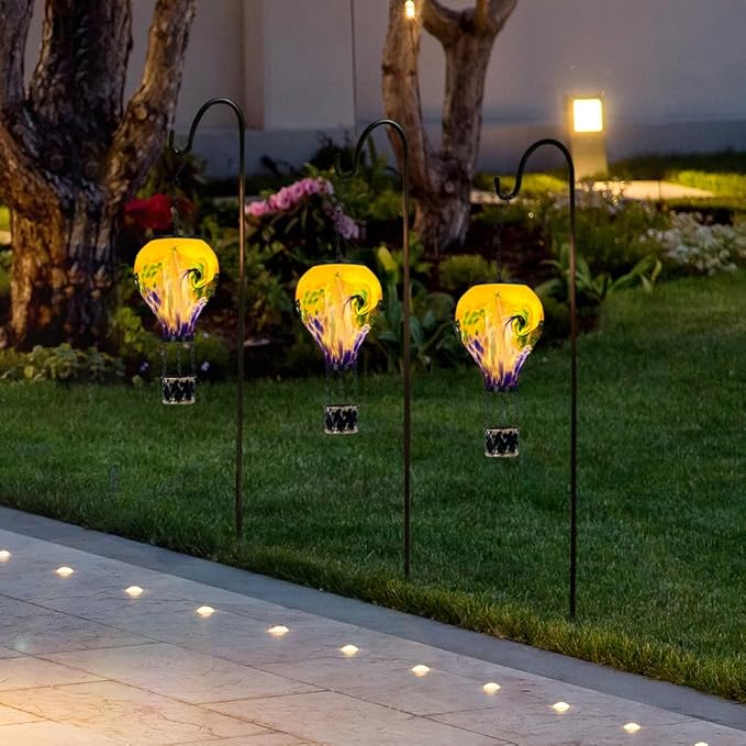 Tie-Dye Style Solar Hot Air Balloon Lantern with Flame, Glass Hot Air Balloon Solar Lantern Waterproof Outdoor Lanterns Decorative Lamp for Patio, Garden, Porch
