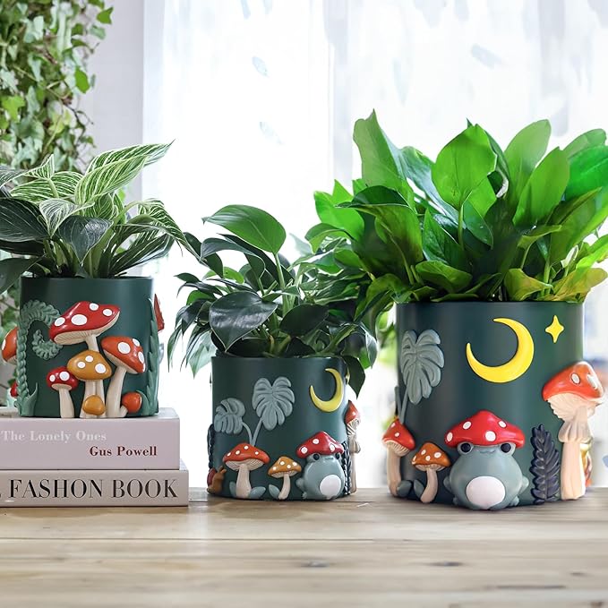 GUGUGO 8 Inch Colorful Frog Garden Planters Cute Unique Rainbow Planter with Drainage, Vintage Retro Mushroom Flower Plant pots for Indoor Plants, Eclectic Succulent Gardening Pot for Home Décor-A