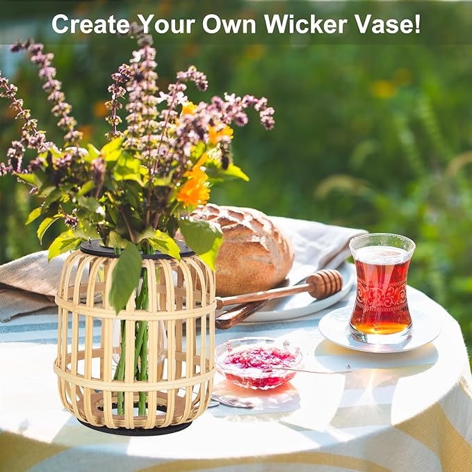 Outdoor Solar Rattan Lantern Hanging Lights with Handle, Waterproof Rattan Solar Lantern, Natural Bamboo LED Decorative Garden Lights for Yard, Patio, Wedding, Home Decoration