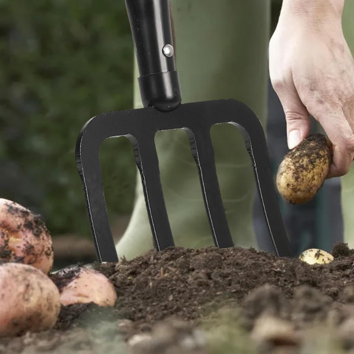 Garden Fork with Ergonomic Handle, Fiberglass Handle，4-Tine Pitchforks for Gardening Digging Composting Spading.