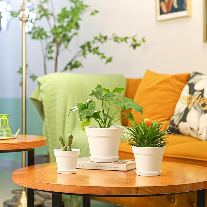 T4U 5 Inch Plastic Planters 18-Pack - Small Plant Pot with Drainage Hole and Saucer, Decorative Nursery Flower Pot Bulk for African Violet, Snake Plant, Aloe and All House Plants Indoor (White)