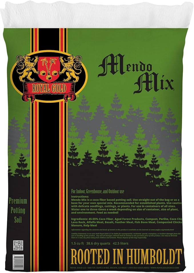 Royal Gold Mendo Mix Soil Amendment, 1.5 Cubic Foot - for Strong Root Development and Aggressive Growth, Ideal for Outdoor Gardening in Hot and Dry Climates