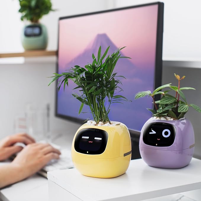 Smart pet Planter Robot Guidance on Plant Care with Emojis, Adorable Plant Companion with Rich Gesture Interaction, Neat Desk Setup Gift (Green)
