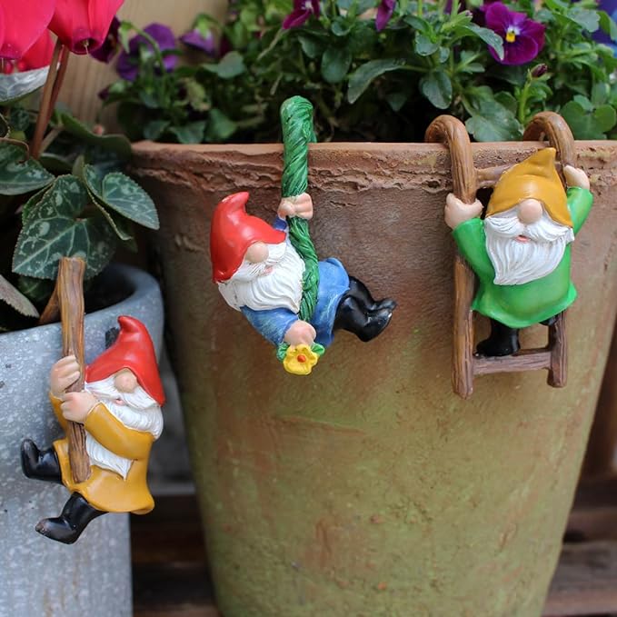 Set of 3 Cute Climbing Gnome Figurines Flower Pot Hugger, Resin Hanging Gnomes Statue Outdoor Decor Fence Ornaments for Patio Lawn Garden Yard