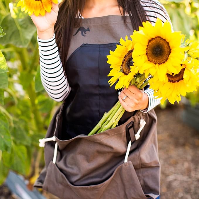 Roo Gardening Apron with Pockets & Harvesting, Picking Pouch - Adjustable, Water-resistant, Washable Canvas Cotton