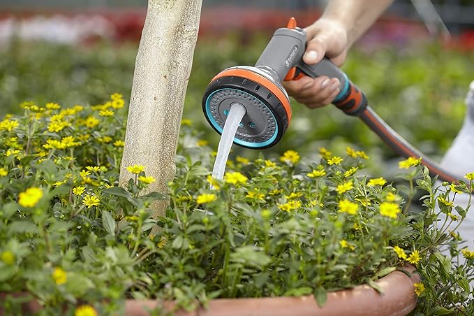 GARDENA 3715C-FP Frost Proof - Comfort Multi Sprayer (Five Spray Patterns) + Water Stop