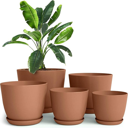 Utopia Home - Plastic Terracotta Pots with Drainage - 7/6.6/6/5.3/4.8 Inches Plant Pots or Flower Pots for Indoor Planter - Pack of 5 Plastic Planters, Cactus, Succulents Pot