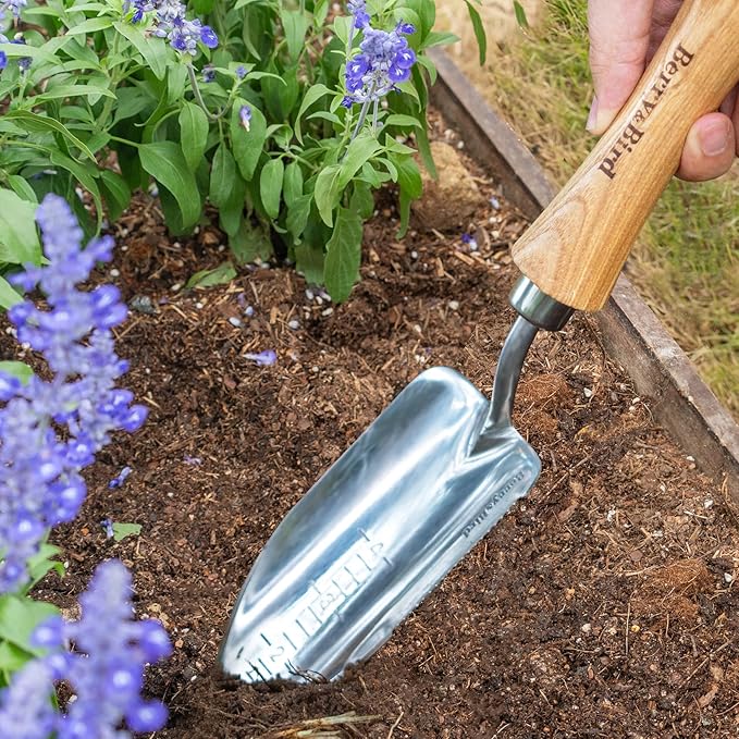 Berry&Bird Potting Trowel, Stainless Steel Serrated Hand Shovel, Wood Handle Garden Trowel Tool with Measuring Scale for Effortless Digging,Roots，Planting, Cutting and Transplanting