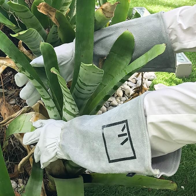 ArtAK Rose Pruning Gloves Garden Gloves Long Gardening Gloves for Women Leather Gauntlet Gloves Cut Proof Gloves Rose Gloves Thorn Proof Gloves for Rose Gardening Gloves White