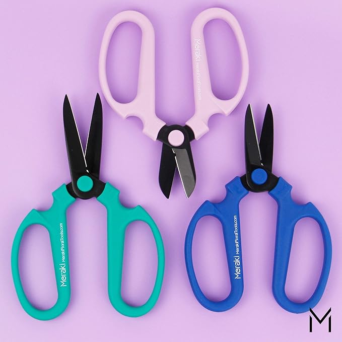 Meraki Flower Scissors Set of 3 / Garden Scissors with Black Carbon Steel Blades, 3 Sizes in Cool Analogous Colors