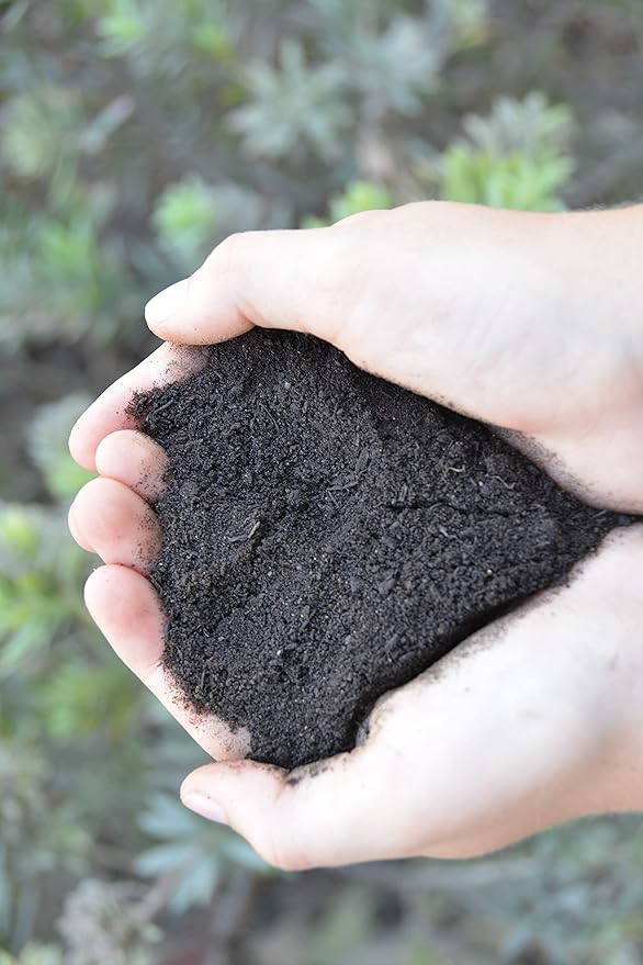 Premium Worm Castings Plant Food - Natural Soil Builder for Gardens, Houseplants, Flower Beds and Lawns. (7lb Bag)