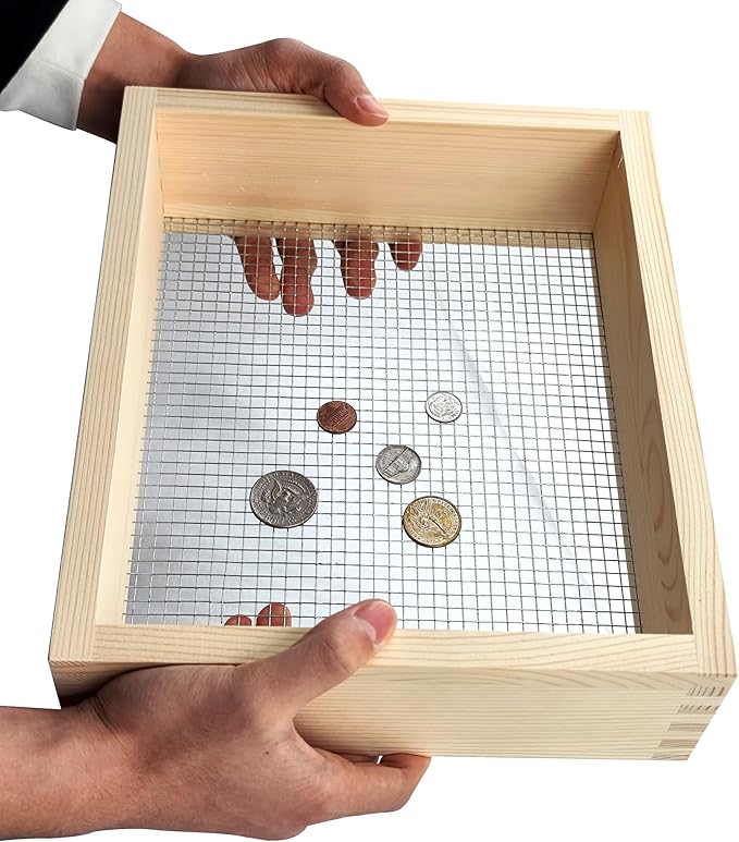 Voulosimi Soil Sifter Metal Dirt Sifter 1/4" Mesh Screen with Wire Mesh Multi-Purpose Garden Sifter Rock Sifter Compost Sifter for Gardening (11.8 x 9.8 inch)